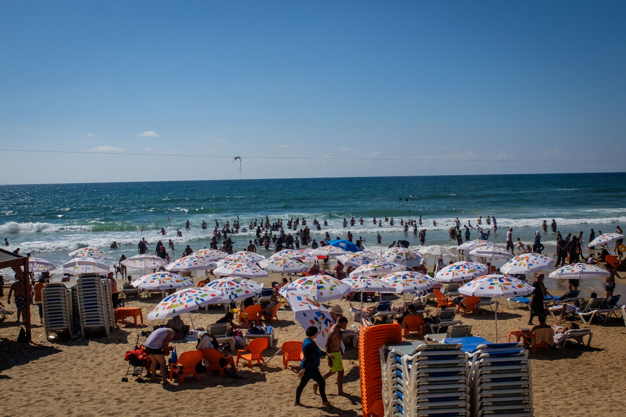 Morze i plaża Tel Aviv